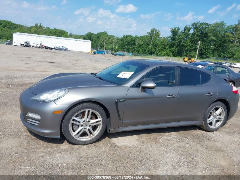 2013 Porsche Panamera 4 VIN: WP0AA2A79DL012046 Lot: 39576368