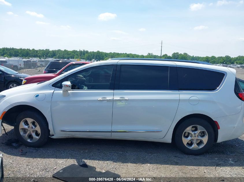 2018 Chrysler Pacifica Hybrid Limited VIN: 2C4RC1N70JR133620 Lot: 39576428