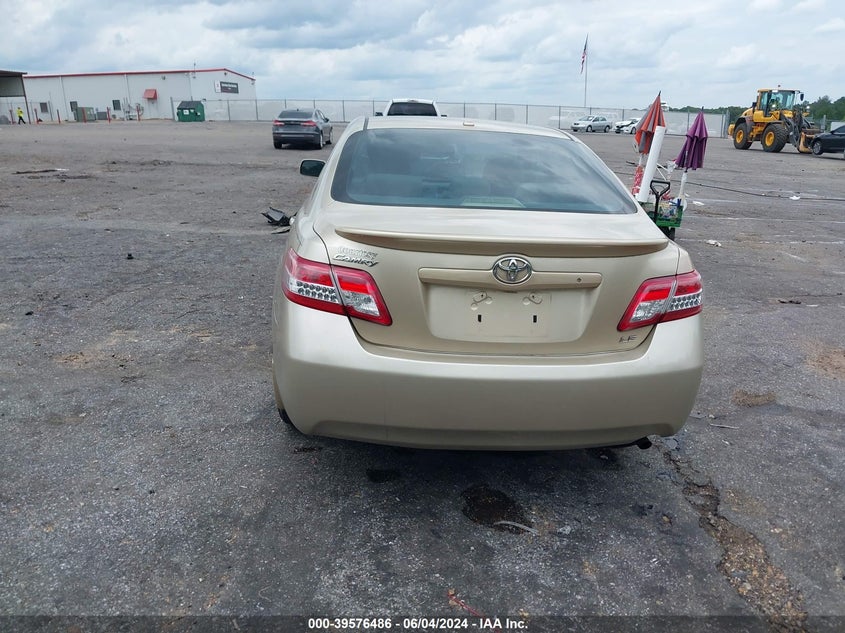 2010 Toyota Camry Le VIN: 4T4BF3EK6AR013799 Lot: 39576486