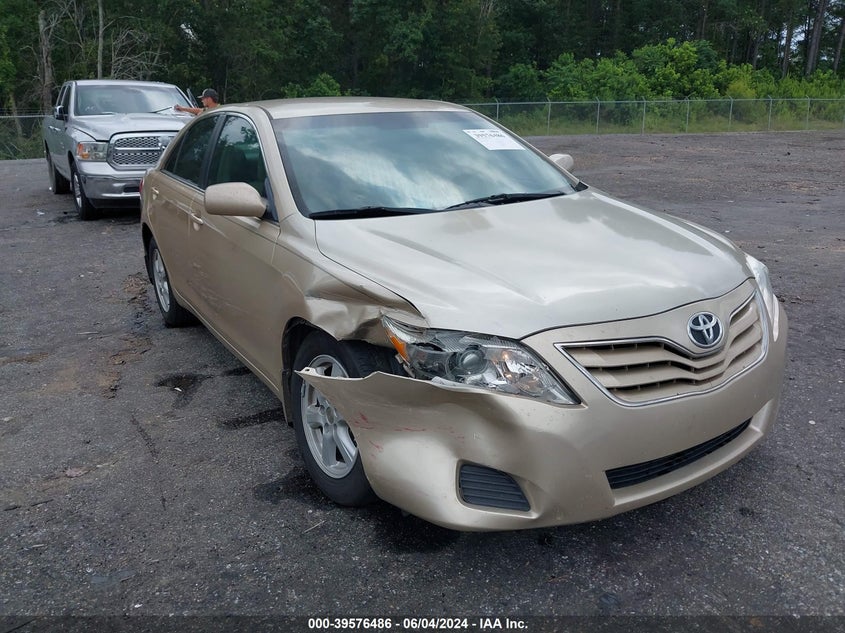 2010 Toyota Camry Le VIN: 4T4BF3EK6AR013799 Lot: 39576486