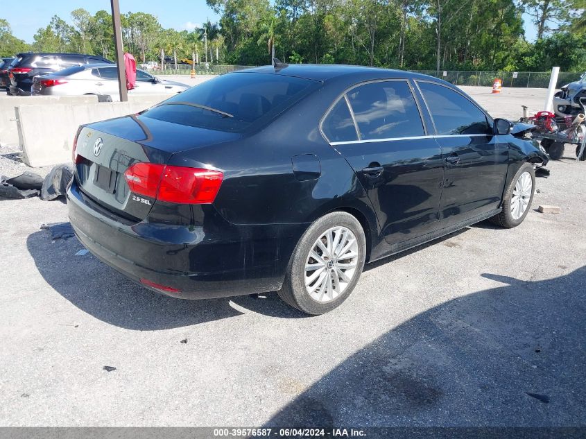 2011 Volkswagen Jetta 2.5L Sel VIN: 3VWLX7AJ8BM368433 Lot: 39576587