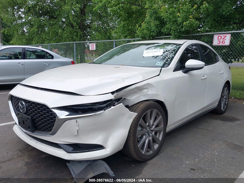 2023 MAZDA MAZDA3 2.5L I4   N(VIN: 3MZBPACM8PM383229