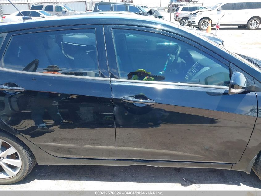 2013 Hyundai Accent Se VIN: KMHCU5AE6DU082710 Lot: 39576624