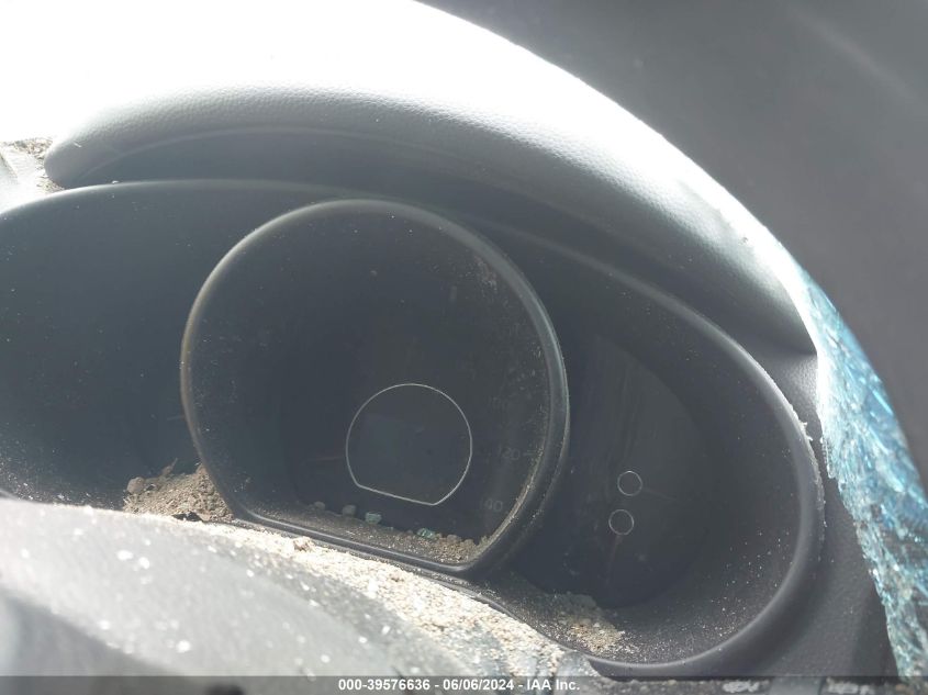 2016 Kia Soul VIN: KNDJN2A25G7274264 Lot: 39576636