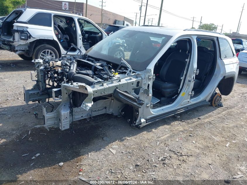 VIN 1C4RJHAG4PC642888 2023 JEEP GRAND CHEROKEE LAREDO/ALTITUDE