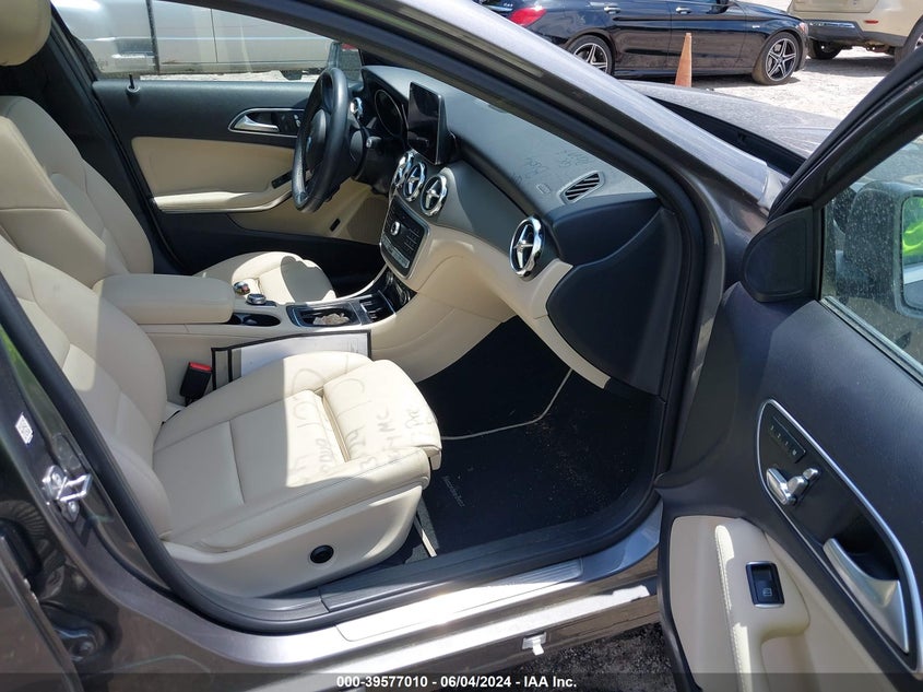 2019 Mercedes-Benz Gla 250 4Matic VIN: WDCTG4GB3KJ624647 Lot: 39577010