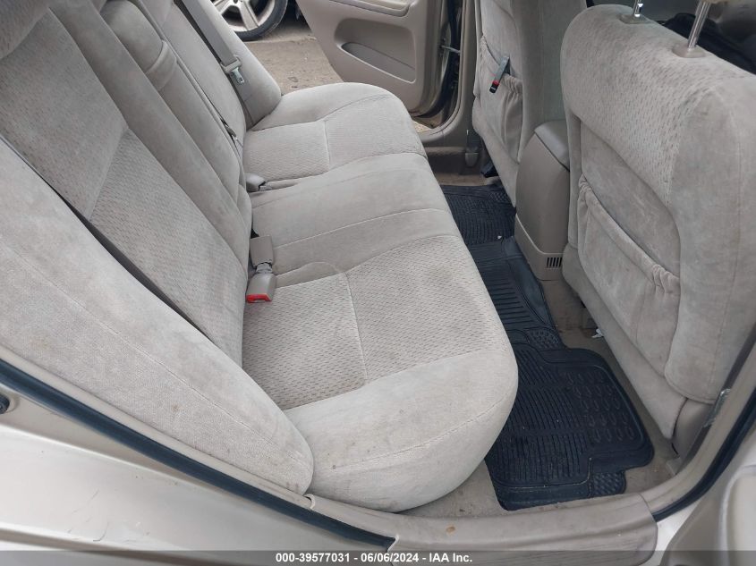 2004 Toyota Camry Le VIN: 4T1BE32K94U855235 Lot: 39577031