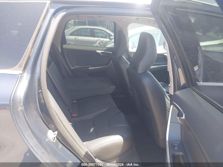 2015 Volvo Xc60 3.2 Premier VIN: YV4940RB6F2612617 Lot: 39577057