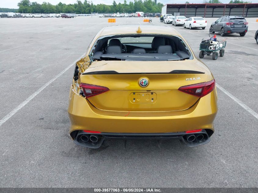 2022 Alfa Romeo Giulia Quadrifoglio Rwd VIN: ZARFAMEV6N7666836 Lot: 39577063