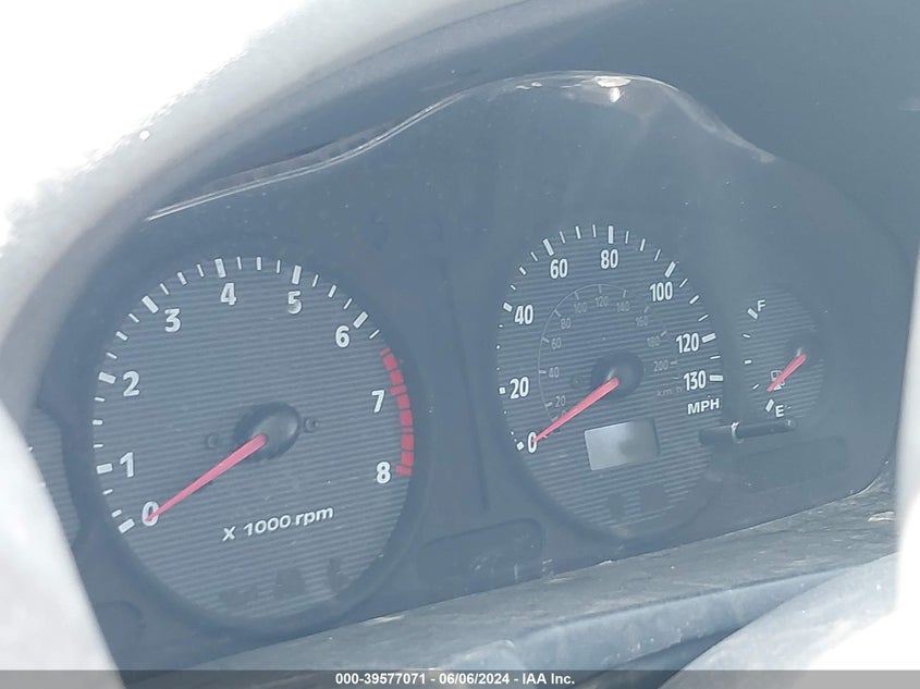 2002 Hyundai Santa Fe Gls/Lx VIN: KM8SC13DX2U177456 Lot: 39577071