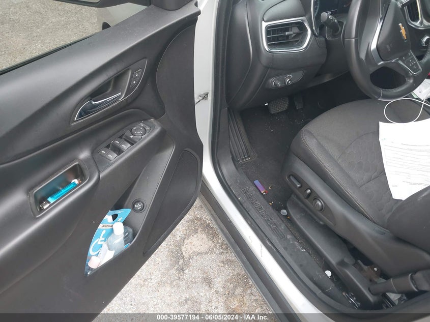 VIN 3GNAXJEV0JS544445 2018 CHEVROLET EQUINOX LT