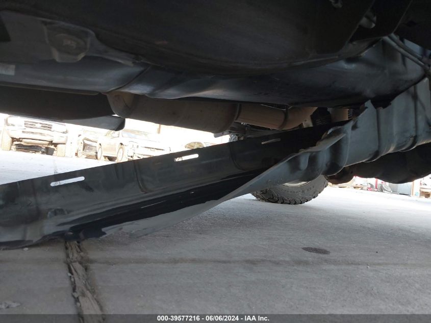 2018 GMC Sierra 2500Hd Denali VIN: 1GT12UEY4JF242051 Lot: 39577216