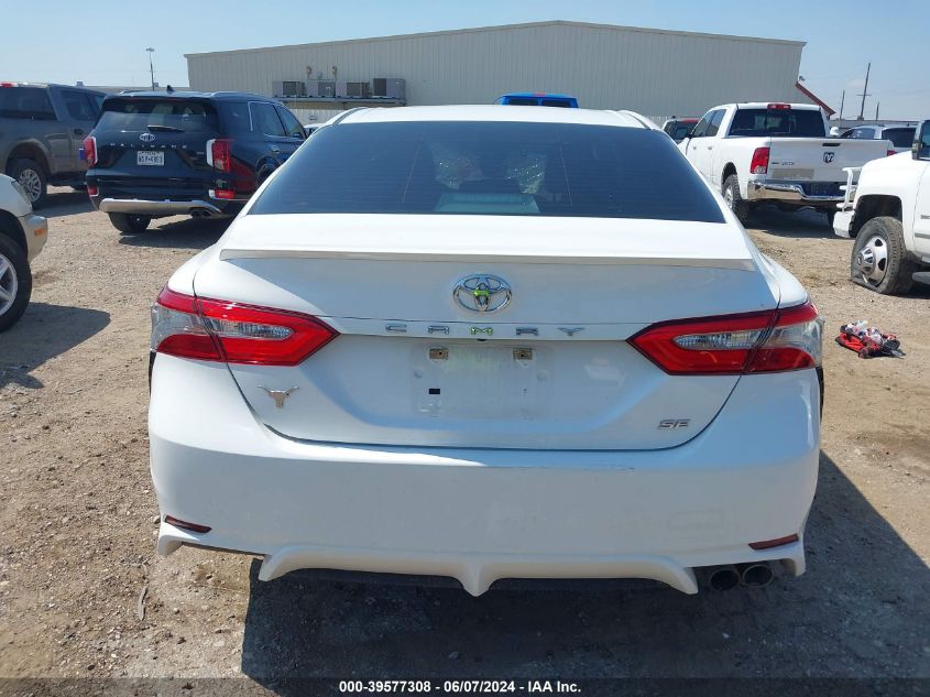 2018 Toyota Camry Se VIN: 4T1B11HK5JU585195 Lot: 39577308