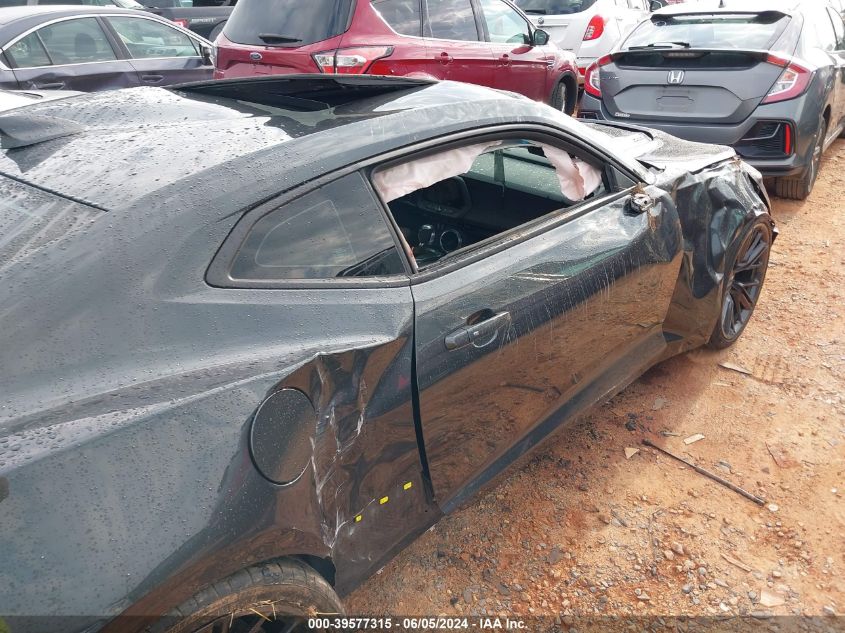 2018 Chevrolet Camaro Zl1 VIN: 1G1FK1R61J0182528 Lot: 39577315