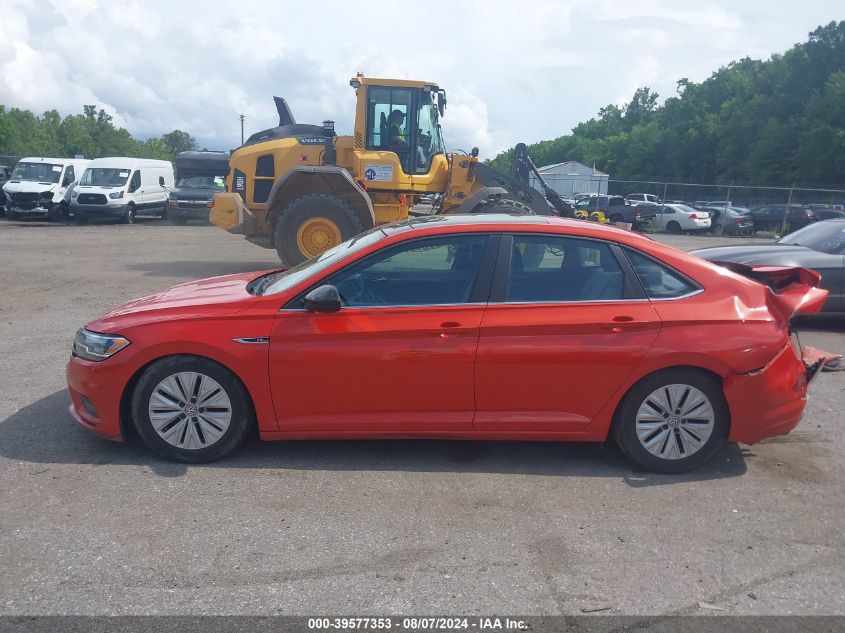 2019 Volkswagen Jetta 1.4T R-Line/1.4T S/1.4T Se VIN: 3VWC57BU1KM169433 Lot: 39577353