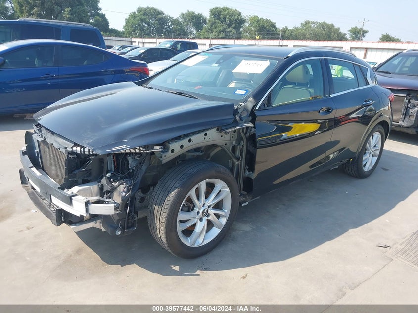 2018 Infiniti Qx30 Luxe VIN: SJKCH5CP7JA004776 Lot: 39577442