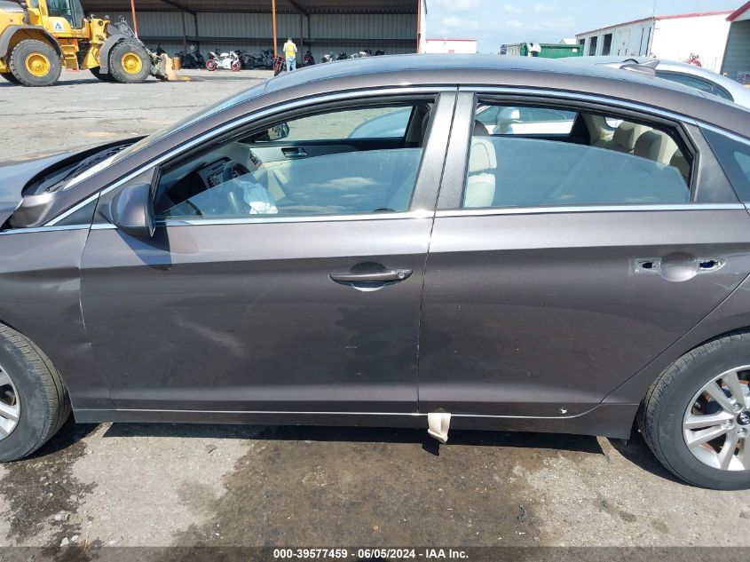 2015 Hyundai Sonata Se VIN: 5NPE24AF3FH092002 Lot: 39577459