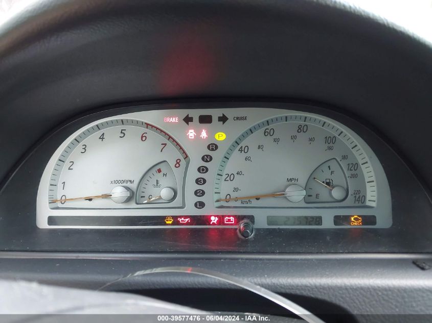 2004 Toyota Camry Se V6 VIN: 4T1BA32K74U502925 Lot: 39577476