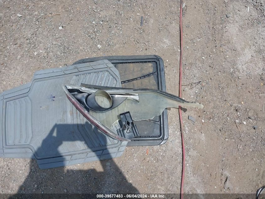 2004 Toyota Sienna Xle VIN: 5TDZA22C44S215164 Lot: 39577483