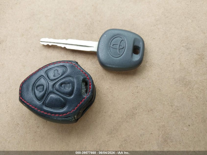 2007 Toyota Rav4 Limited V6 VIN: JTMBK31V576015437 Lot: 39577668