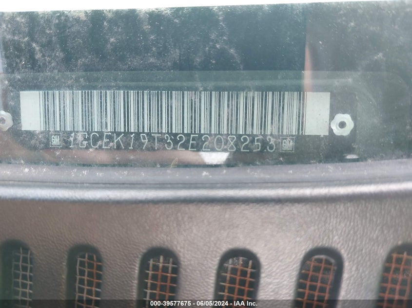 2002 Chevrolet Silverado 1500 Lt VIN: 1GCEK19T32E208253 Lot: 39577675