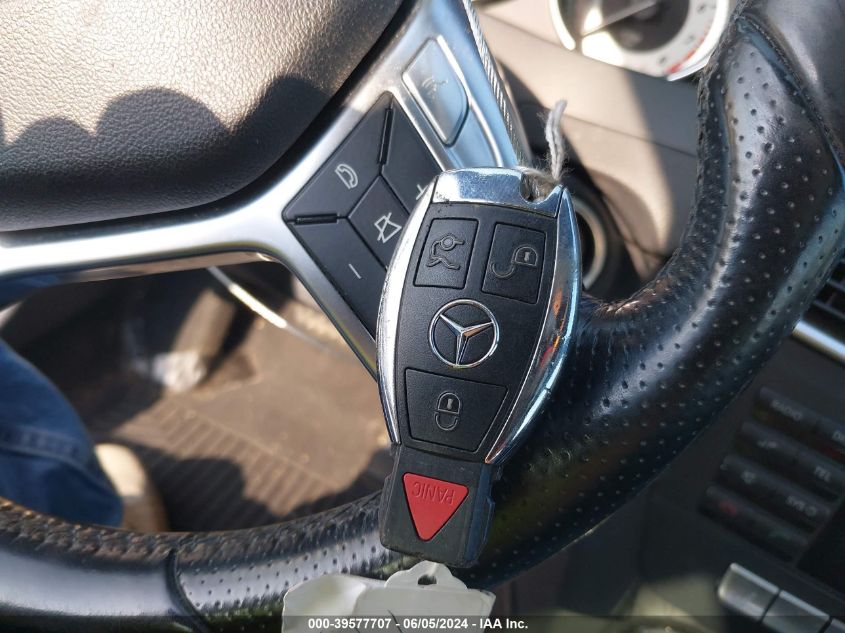 2012 Mercedes-Benz C 300 Luxury 4Matic/Sport 4Matic VIN: WDDGF8BB9CA707340 Lot: 39577707