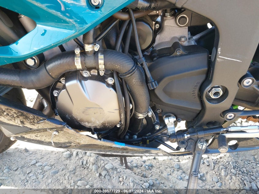 VIN JKBZXJH19MA009081 2021 KAWASAKI ZX636 K