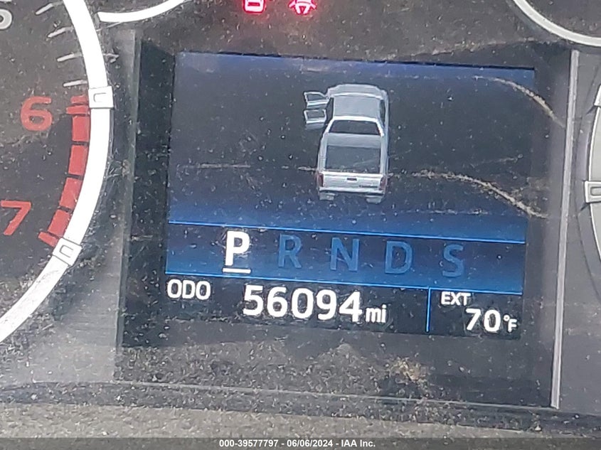 2016 TOYOTA TUNDRA SR5 5.7L V8 - 5TFUY5F15GX550948