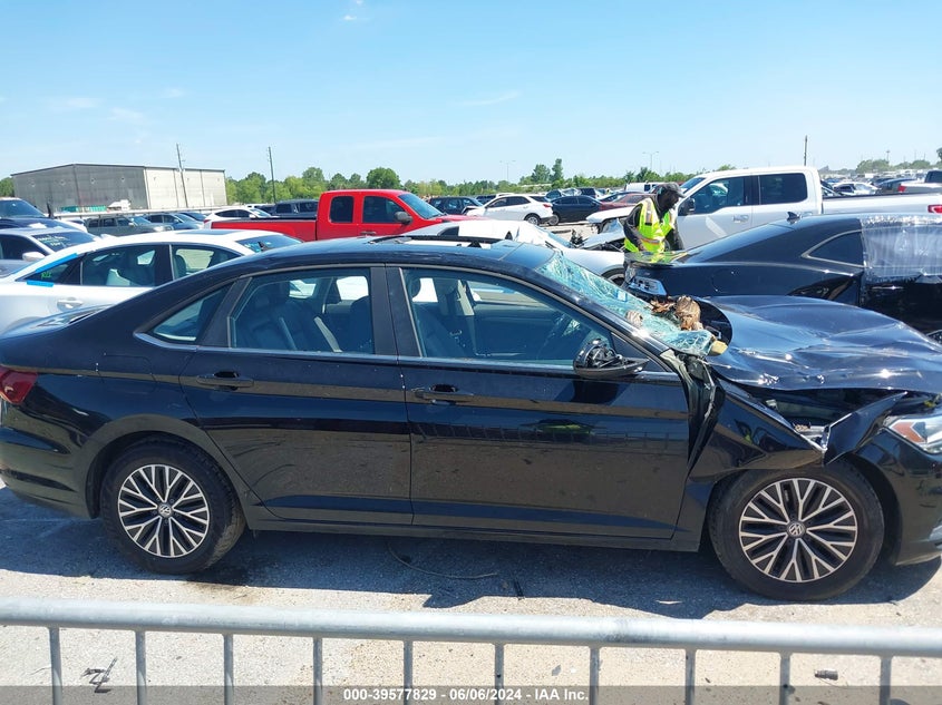 2019 Volkswagen Jetta 1.4T R-Line/1.4T S/1.4T Se VIN: 3VWCB7BU3KM187246 Lot: 39577829