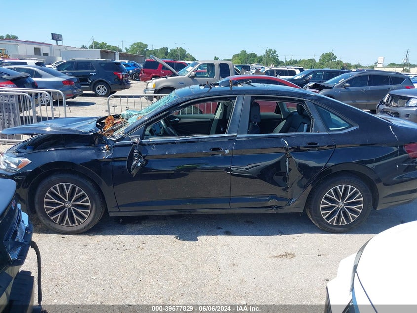 2019 Volkswagen Jetta 1.4T R-Line/1.4T S/1.4T Se VIN: 3VWCB7BU3KM187246 Lot: 39577829