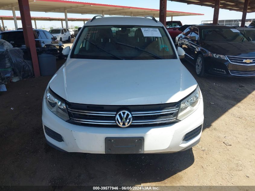 2017 Volkswagen Tiguan 2.0T/2.0T S VIN: WVGBV7AX4HK029737 Lot: 39577946