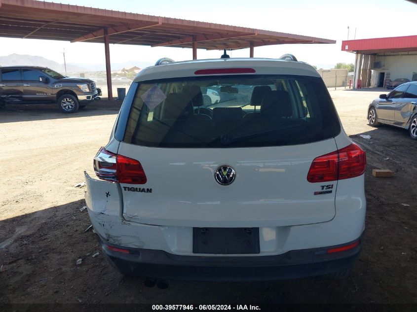 2017 Volkswagen Tiguan 2.0T/2.0T S VIN: WVGBV7AX4HK029737 Lot: 39577946