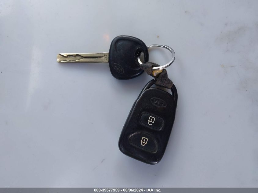 2012 Kia Sorento Lx VIN: 5XYKT3A15CG275645 Lot: 39577959