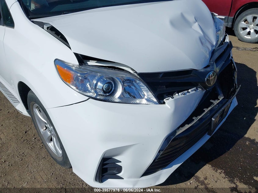2018 Toyota Sienna L 7 Passenger VIN: 5TDZZ3DC2JS915790 Lot: 39577976