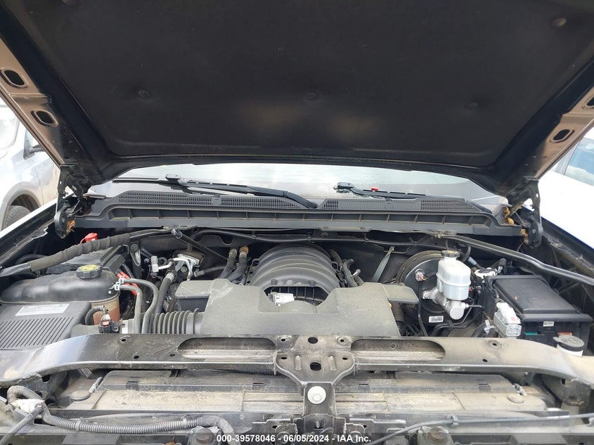 2018 Chevrolet Silverado 1500 2Lt VIN: 3GCUKREC5JG610217 Lot: 39578046