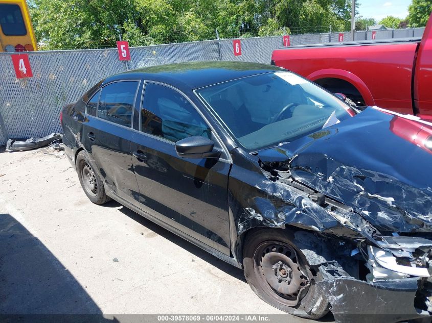 2014 Volkswagen Jetta 2.0L S VIN: 3VW2K7AJ5EM402164 Lot: 39578069