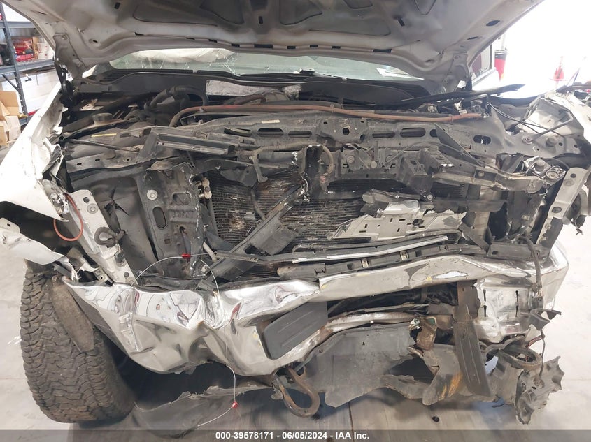 2016 Chevrolet Silverado 3500Hd Wt VIN: 1GC4KYC80GF134204 Lot: 39578171