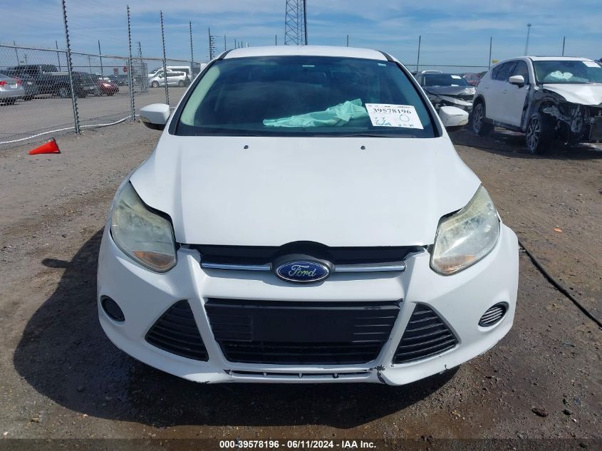 1FADP3F22DL261888 2013 Ford Focus Se