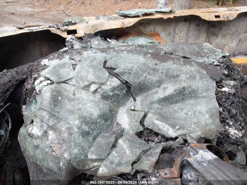 2001 Ford F-150 King Ranch Edition/Lariat/Xlt VIN: 1FTRW08W11KD64111 Lot: 39578223