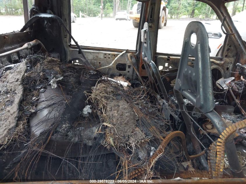 2001 Ford F-150 King Ranch Edition/Lariat/Xlt VIN: 1FTRW08W11KD64111 Lot: 39578223