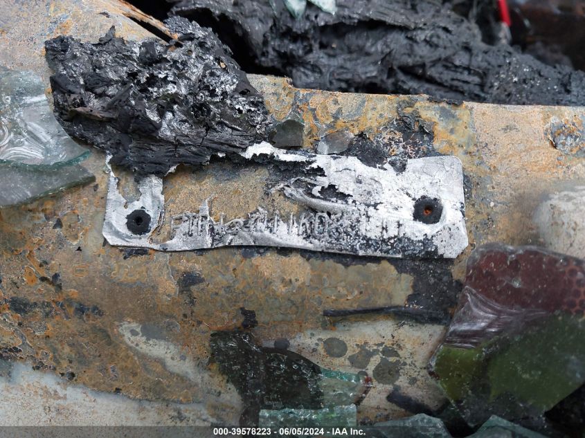 2001 Ford F-150 King Ranch Edition/Lariat/Xlt VIN: 1FTRW08W11KD64111 Lot: 39578223