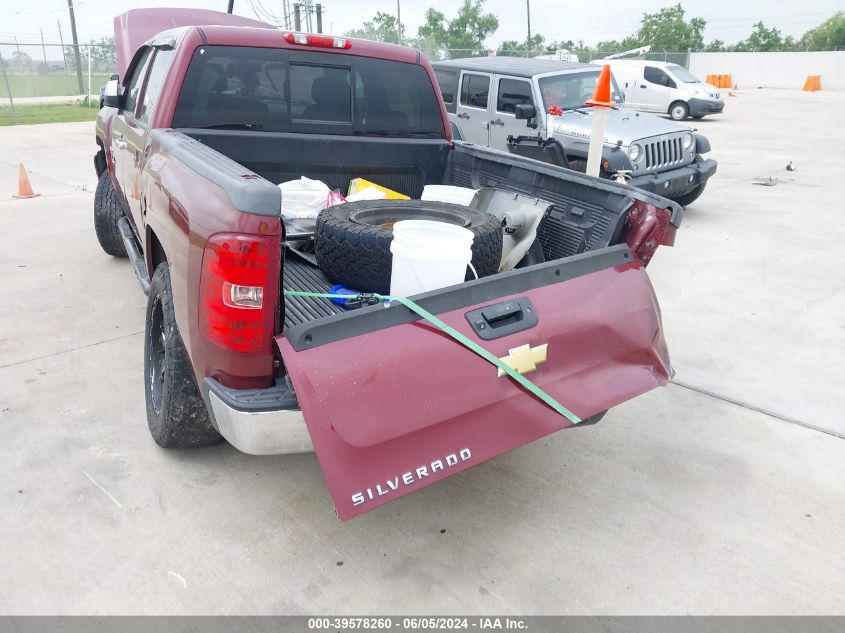 3GCPCSE02DG215827 2013 Chevrolet Silverado 1500 Lt