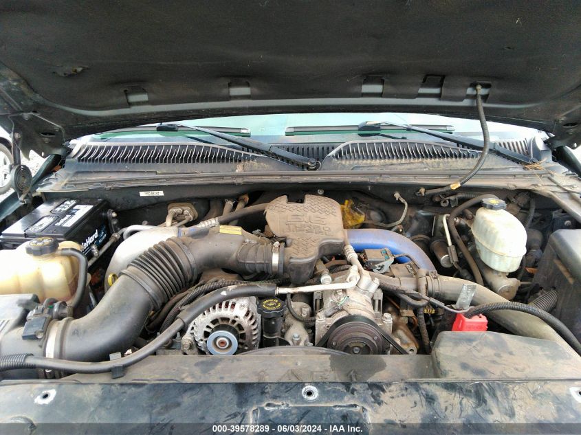 2004 GMC Sierra 2500Hd Slt VIN: 1GTHK29114E175788 Lot: 39578289