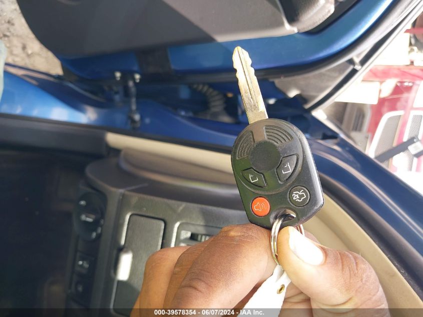 2010 Ford Fusion Se VIN: 3FAHP0HA0AR271563 Lot: 39578354