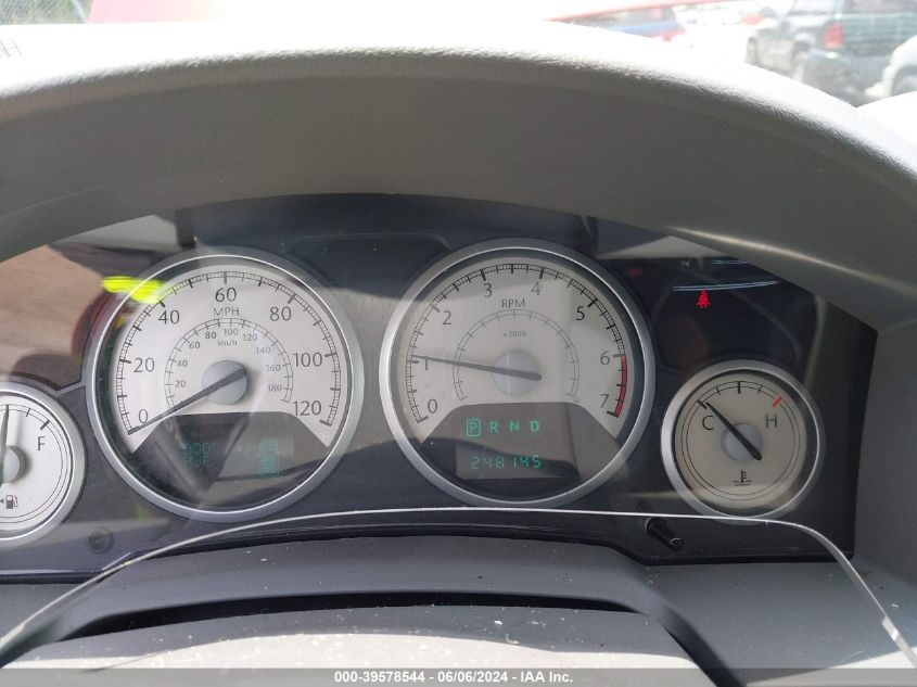 2010 Chrysler Town & Country Touring VIN: 2A4RR5DX9AR124206 Lot: 39578544