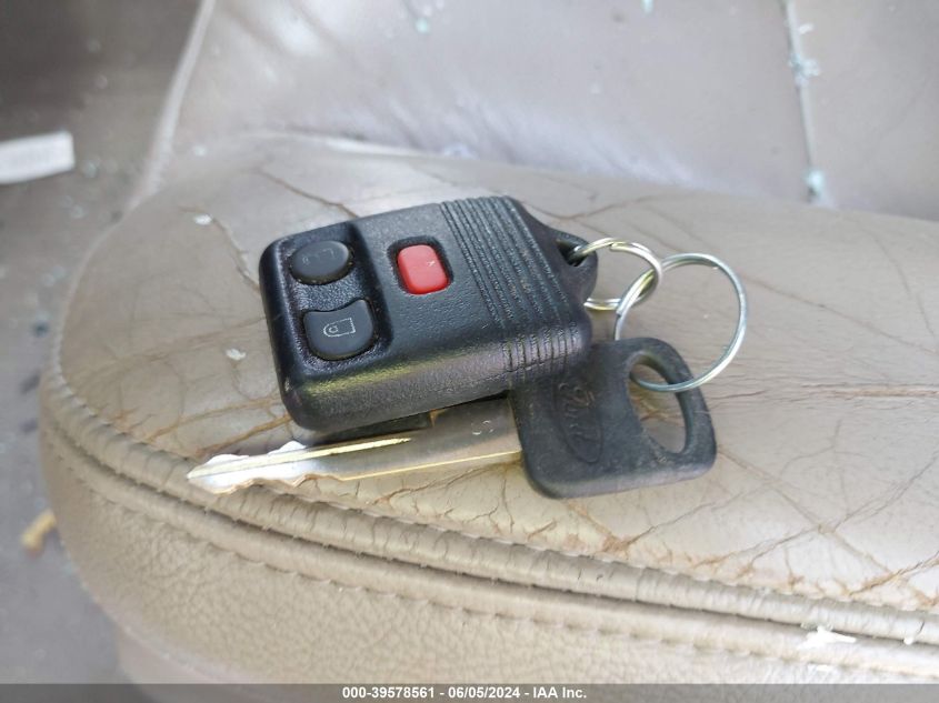 2005 Ford F250 Super Duty VIN: 1FTSX21P35EC78431 Lot: 39578561