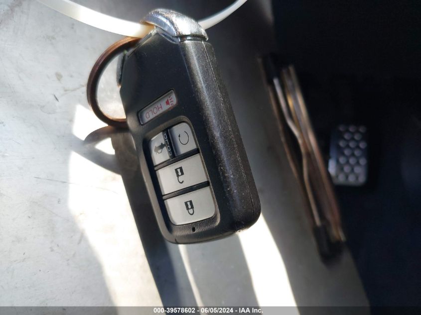 2018 Honda Civic Sport Touring VIN: SHHFK7H94JU427666 Lot: 39578602