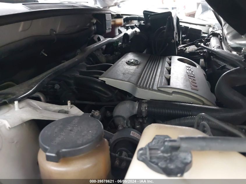 2006 Toyota Highlander V6 VIN: JTEDP21A660108062 Lot: 39578621