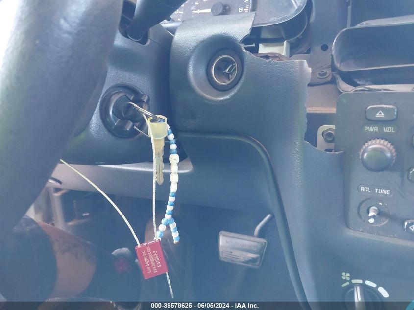 2002 Chevrolet Cavalier VIN: 1G1JC524927272266 Lot: 39578625