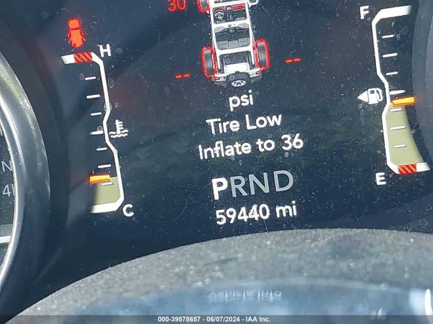 2020 Jeep Wrangler Unlimited Sahara 4X4 VIN: 1C4HJXEG9LW137762 Lot: 39578657